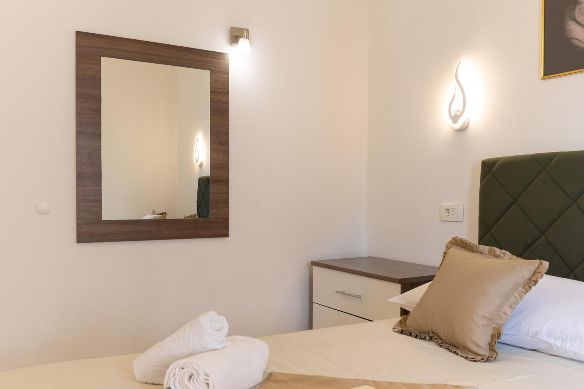 Lions Suites Split Exteriér fotografie
